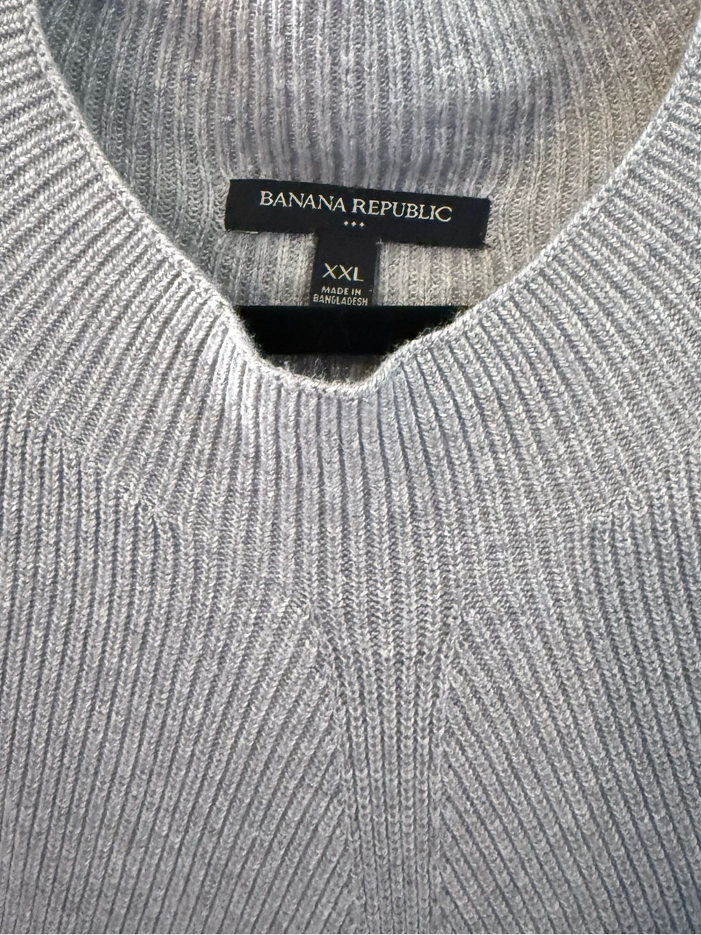 Banana Republic Light Gray Crewneck Sweater
